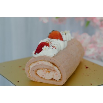 Whole Strawberry Swiss Roll